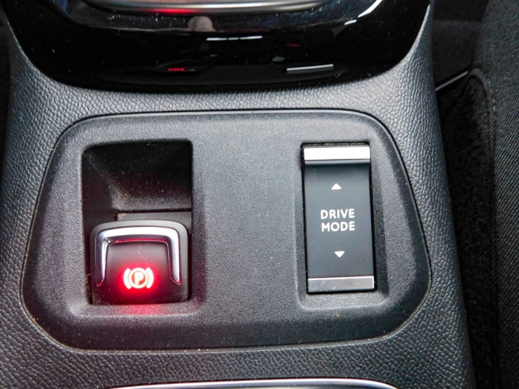 Fahrzeugabbildung Opel Corsa-e Corsa Elektric 3-Phasen 11KW Charger 8 F