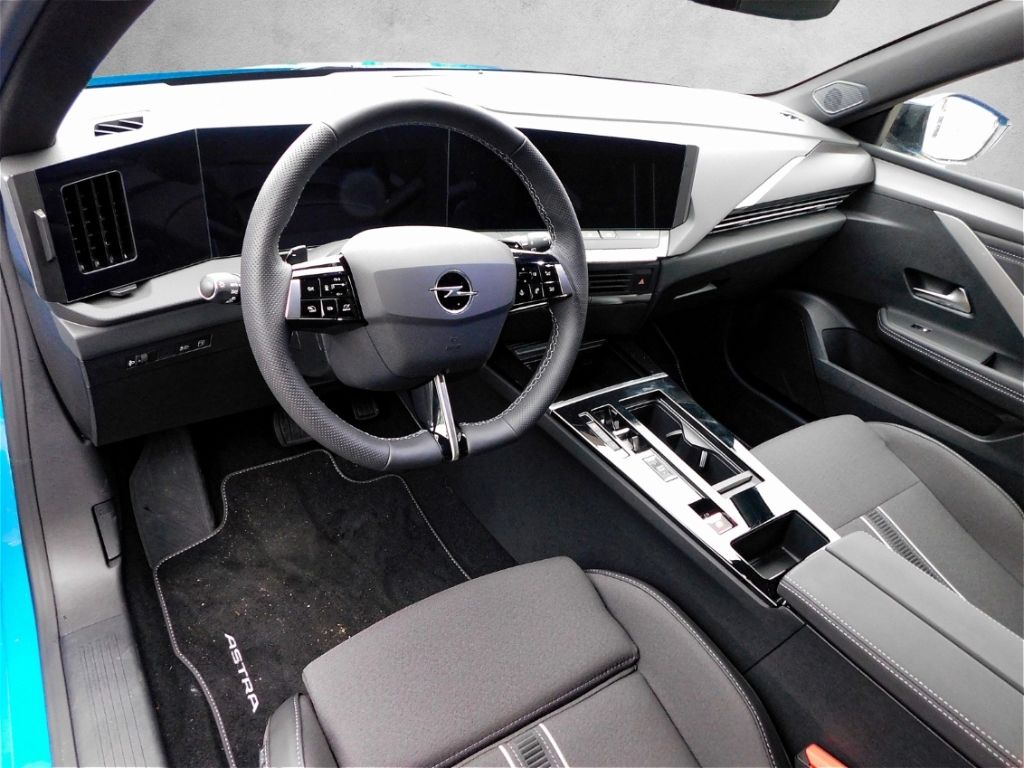 Fahrzeugabbildung Opel Astra L Sports Tourer GS Plug-in-Hybrid Navi AHK