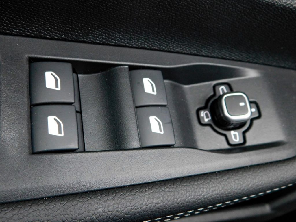 Fahrzeugabbildung Opel Astra L Sports Tourer GS Plug-in-Hybrid Navi AHK