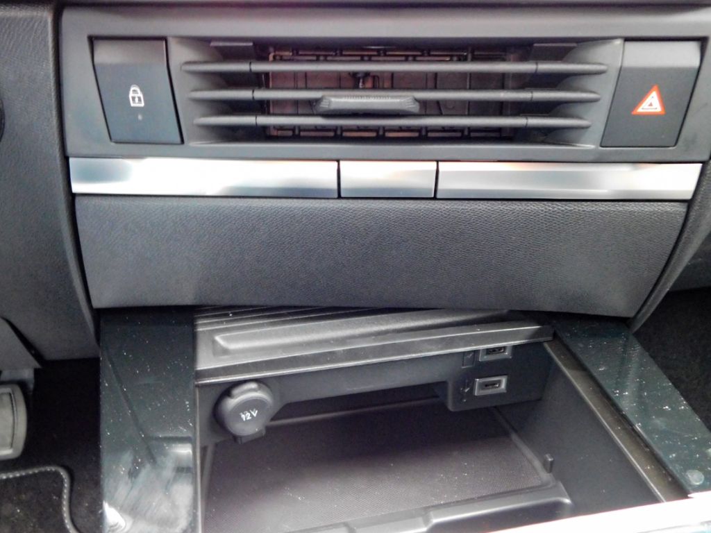 Fahrzeugabbildung Opel Astra L Sports Tourer GS Plug-in-Hybrid Navi AHK