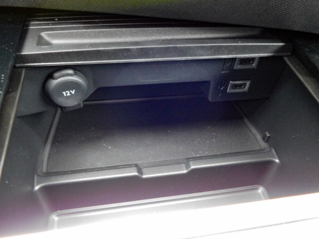 Fahrzeugabbildung Opel Astra L Sports Tourer GS Plug-in-Hybrid Navi AHK