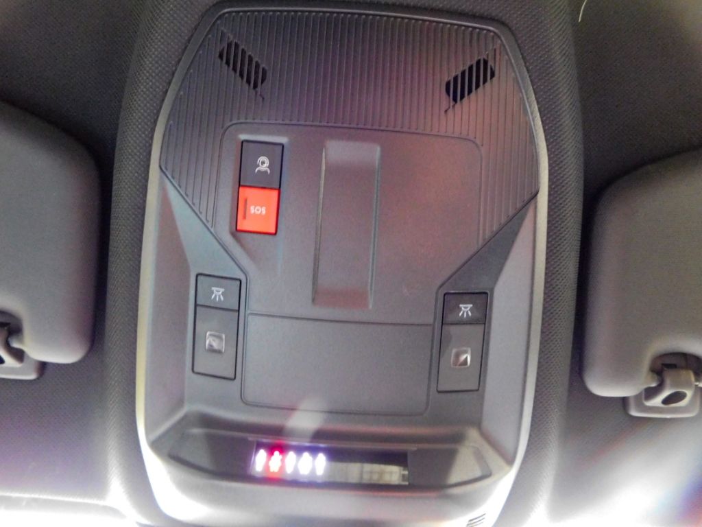 Fahrzeugabbildung Opel Astra L Sports Tourer GS Plug-in-Hybrid Navi AHK