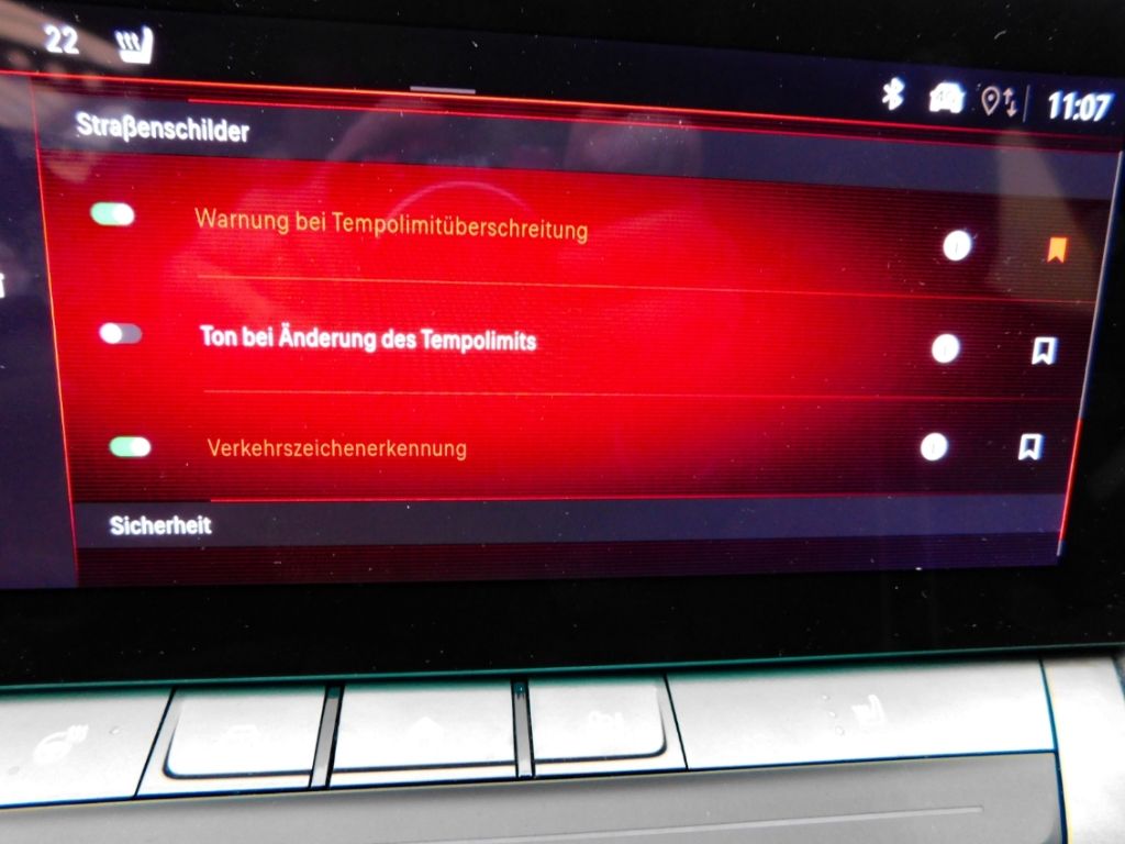 Fahrzeugabbildung Opel Astra L GS 1.2 Turbo Panoramakamera LED Carplay