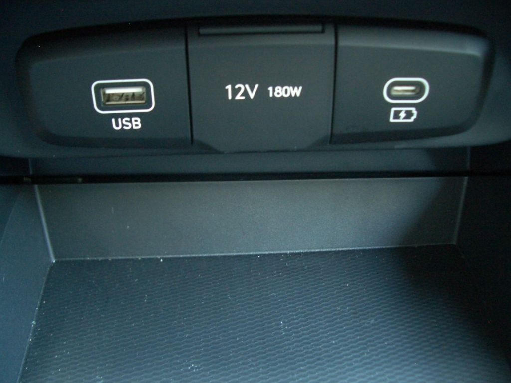 Fahrzeugabbildung Hyundai i10 Facelift MJ25 1.2 Trend Navigation Kamera