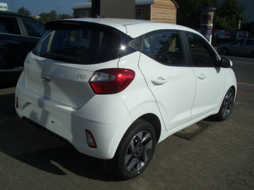 Fahrzeugabbildung Hyundai i10 Facelift MJ25 1.2 Trend Navigation Kamera