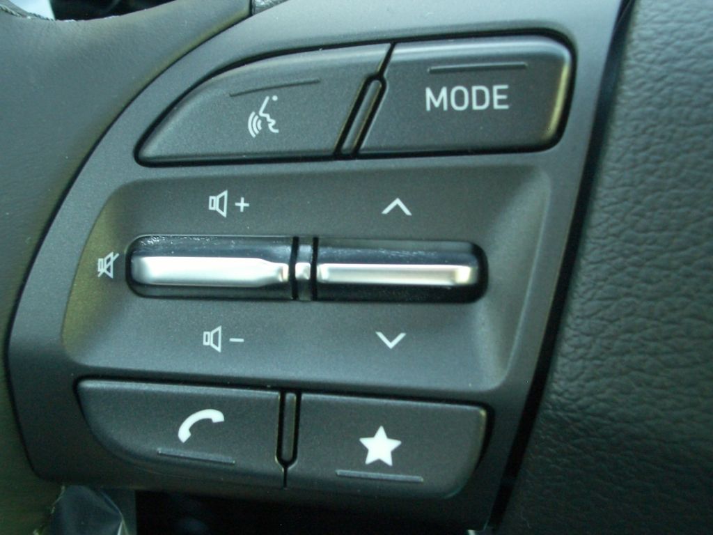 Fahrzeugabbildung Hyundai i30 MJ25 1.0 Turbo DCT Advantage Plus