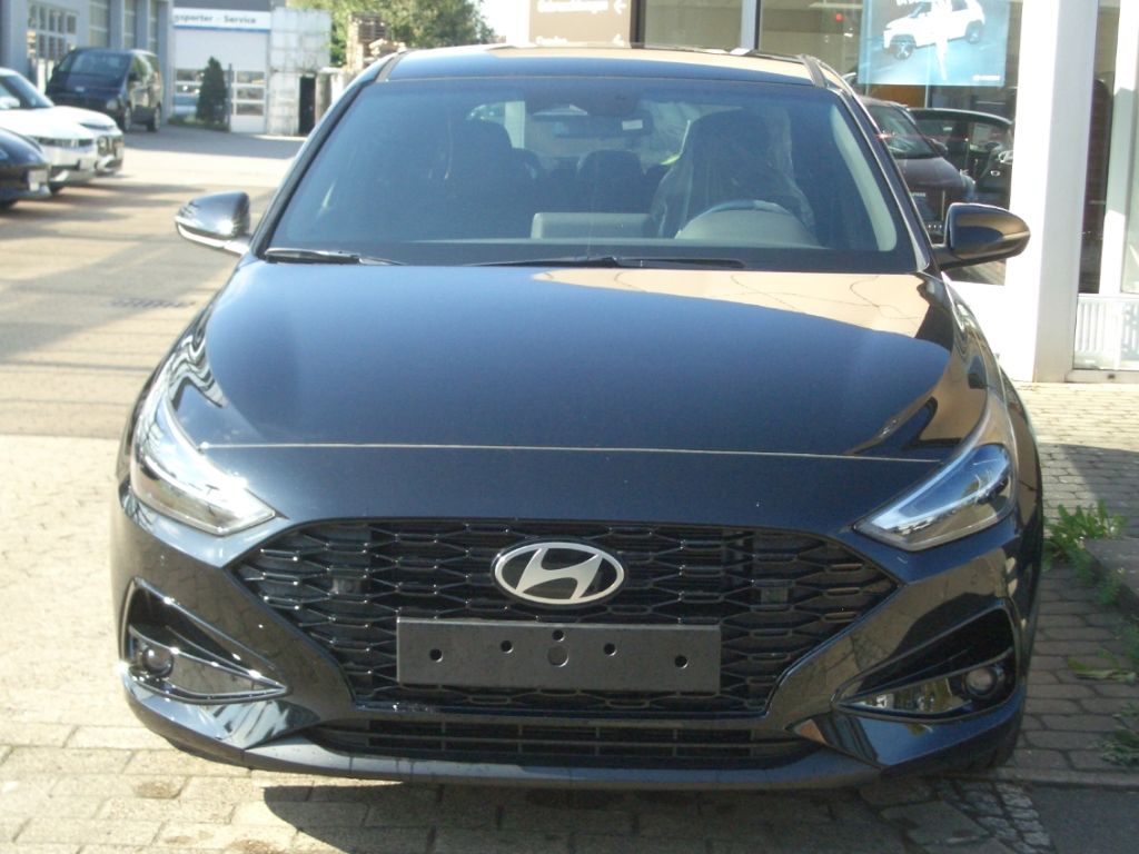 Fahrzeugabbildung Hyundai i30 MJ25 1.0 Turbo DCT Advantage Plus