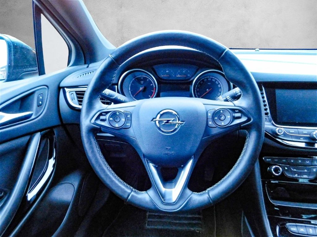 Fahrzeugabbildung Opel Astra K 1,4 Turbo 2x Kamera AHK Ganzjahresreifen