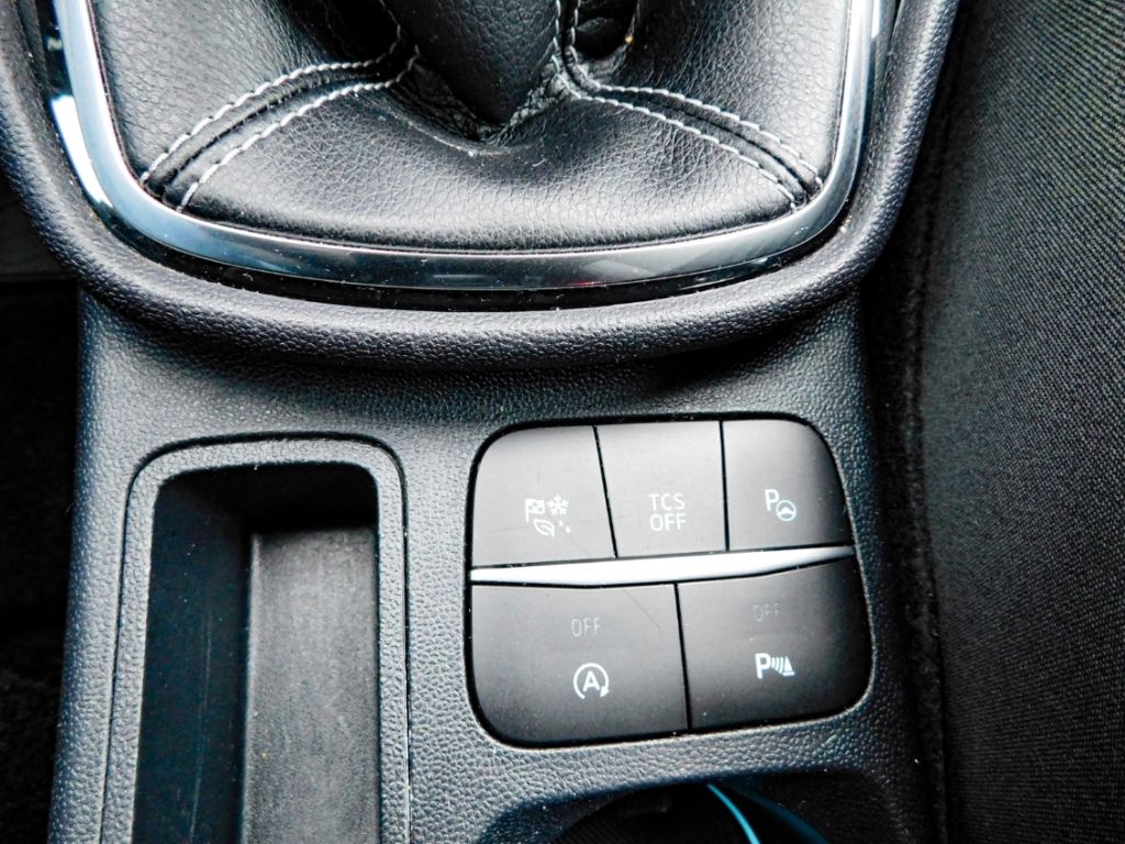 Fahrzeugabbildung Ford Fiesta Titanium 1,0ltr. 70KW Winterpaket Fahrer