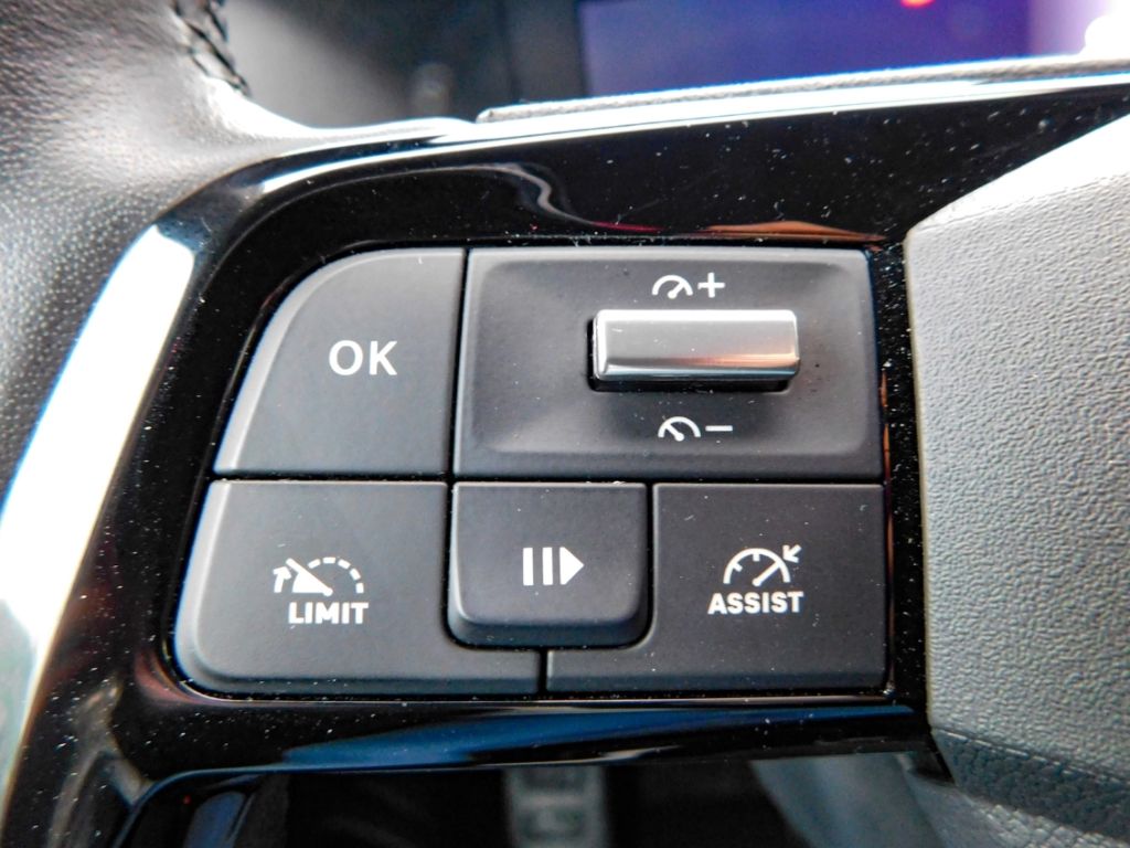 Fahrzeugabbildung Opel Zafira Life XL Irmscher Radsatz & Bodykit Navi