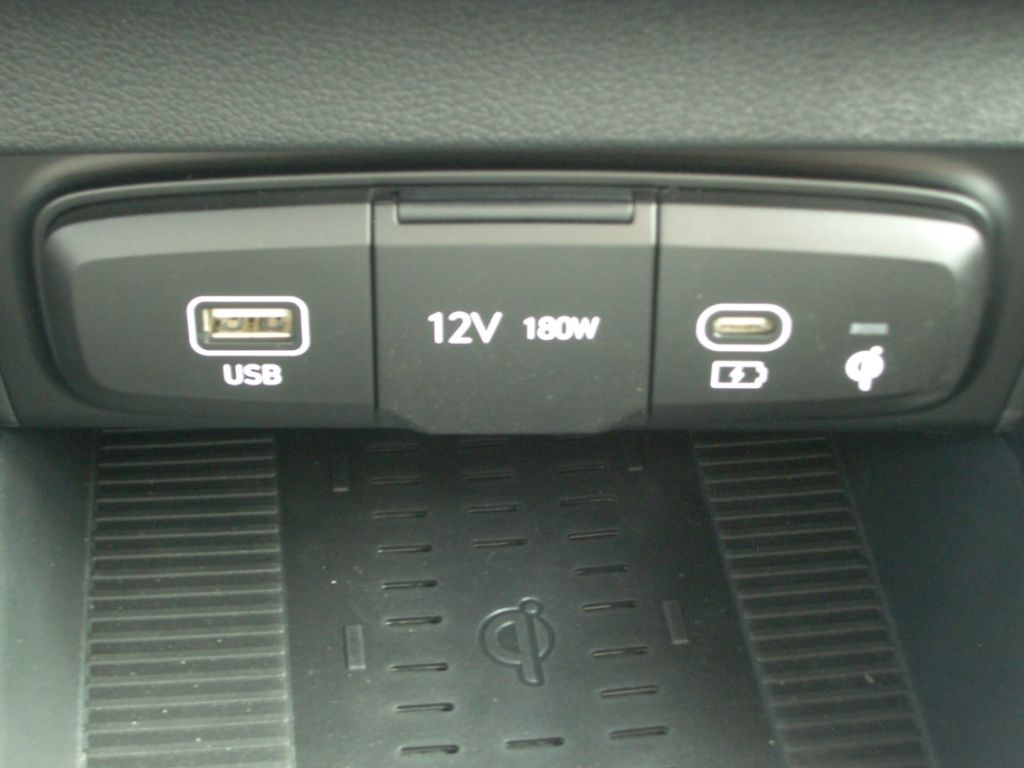 Fahrzeugabbildung Hyundai i20 Facelift MJ25 1.0 Prime, LED, Navi, Bose