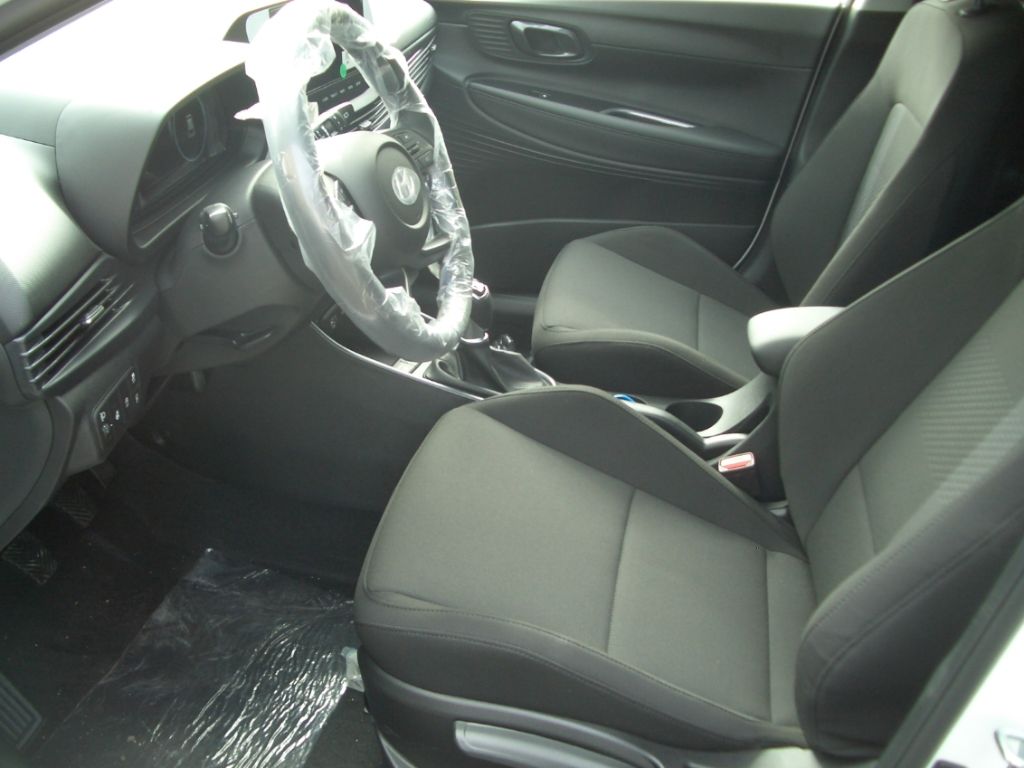 Fahrzeugabbildung Hyundai i20 Facelift MJ25 1.0 Prime, LED, Navi, Bose