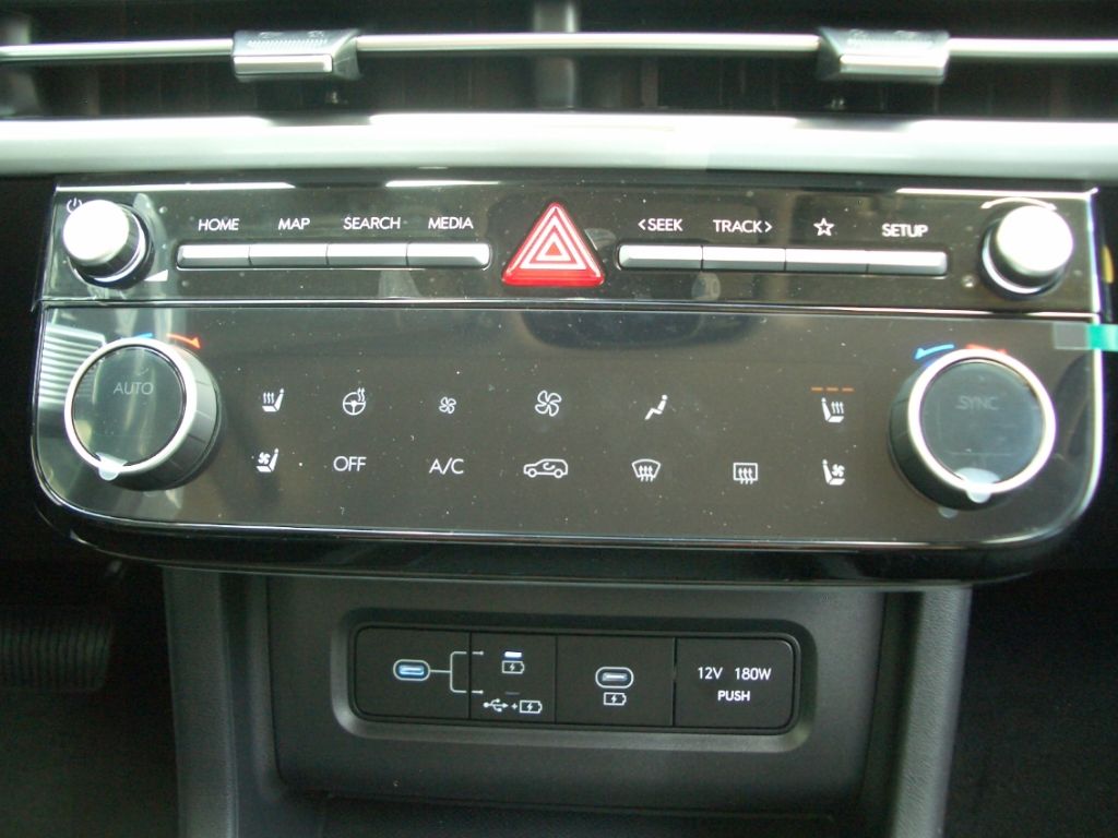 Fahrzeugabbildung Hyundai Tucson FL 1.6 DCT 48V Prime, Assist, Pano., Dig.