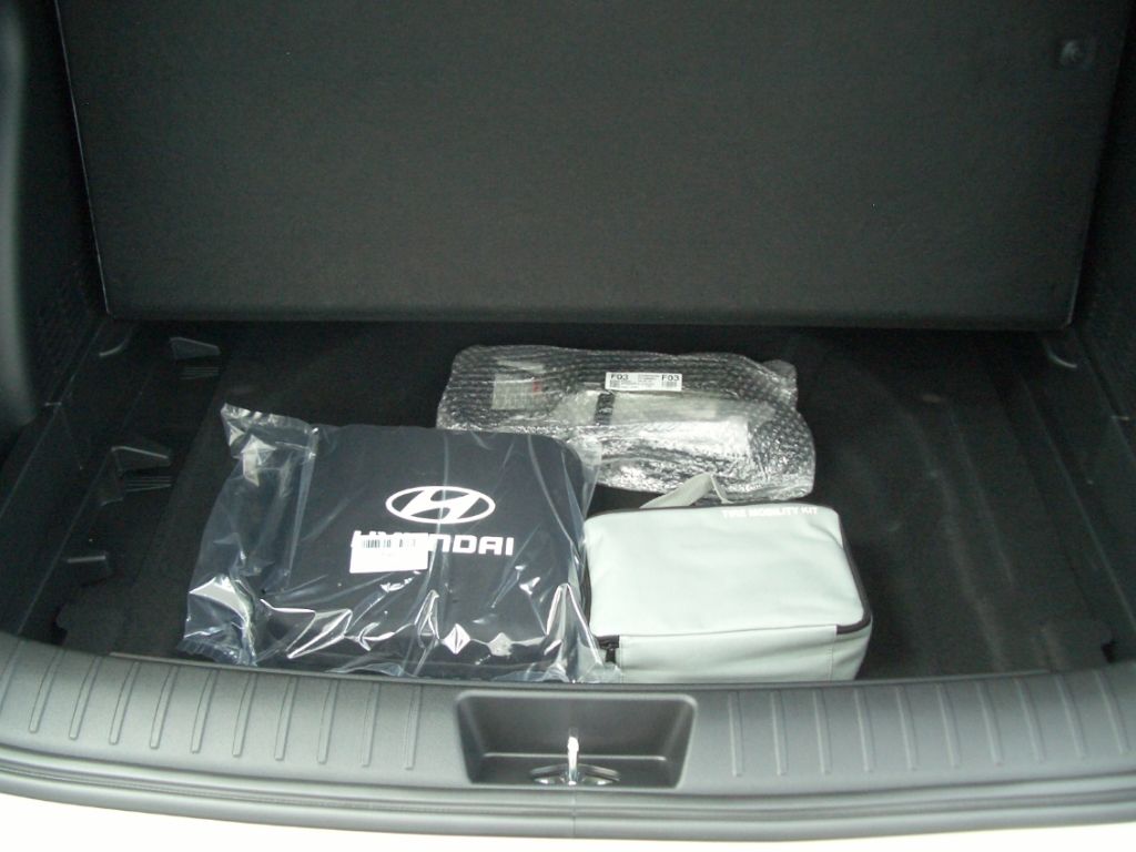 Fahrzeugabbildung Hyundai KONA ELEKTRO SX2 MJ26 49 kWh Trend, Assistenz, H