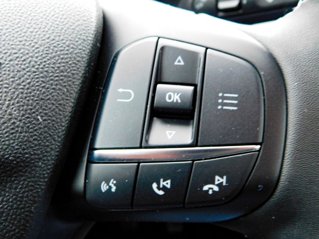 Fahrzeugabbildung Ford Fiesta Cool & Connect 1,1ltr. 55KW 75PS Winterpa