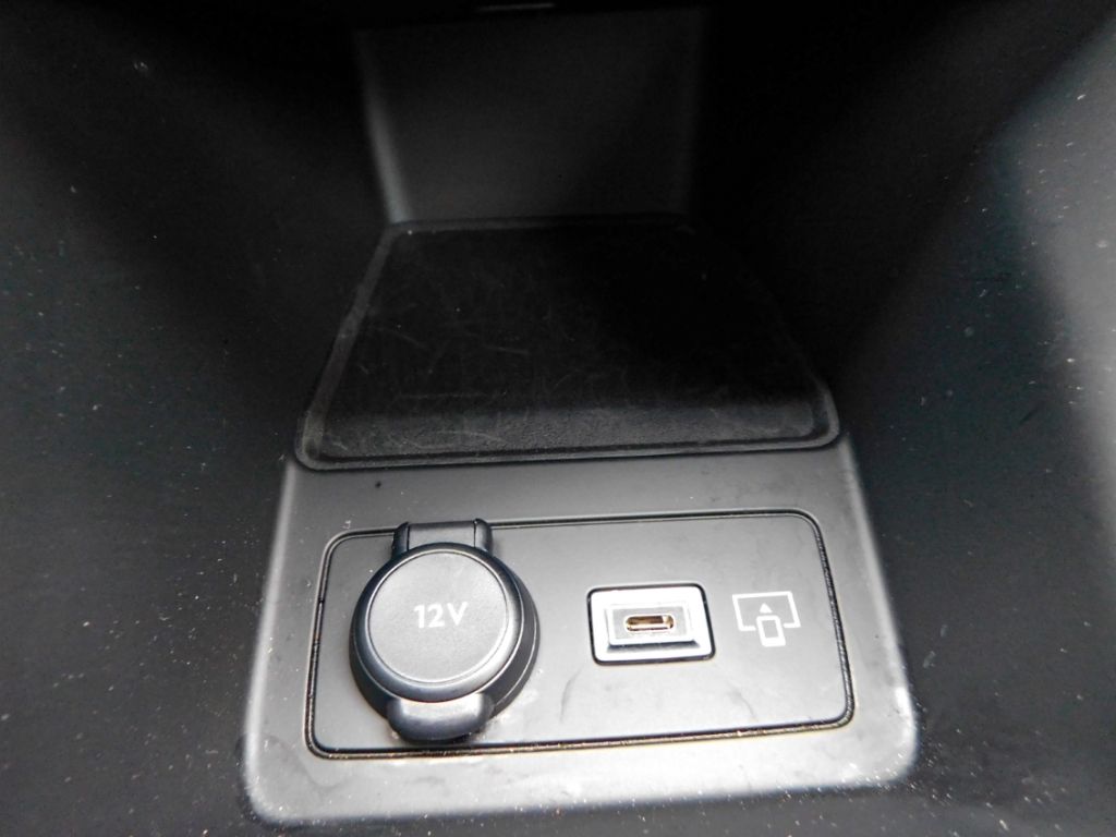 Fahrzeugabbildung Peugeot 308 SW Allure 1,5 Diesel Automatik Navi 2x Kamer