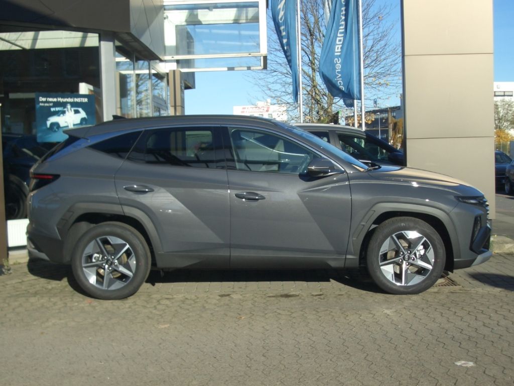 Fahrzeugabbildung Hyundai Tucson Facelift MJ2026 1.6 DCT 2WD Trend
