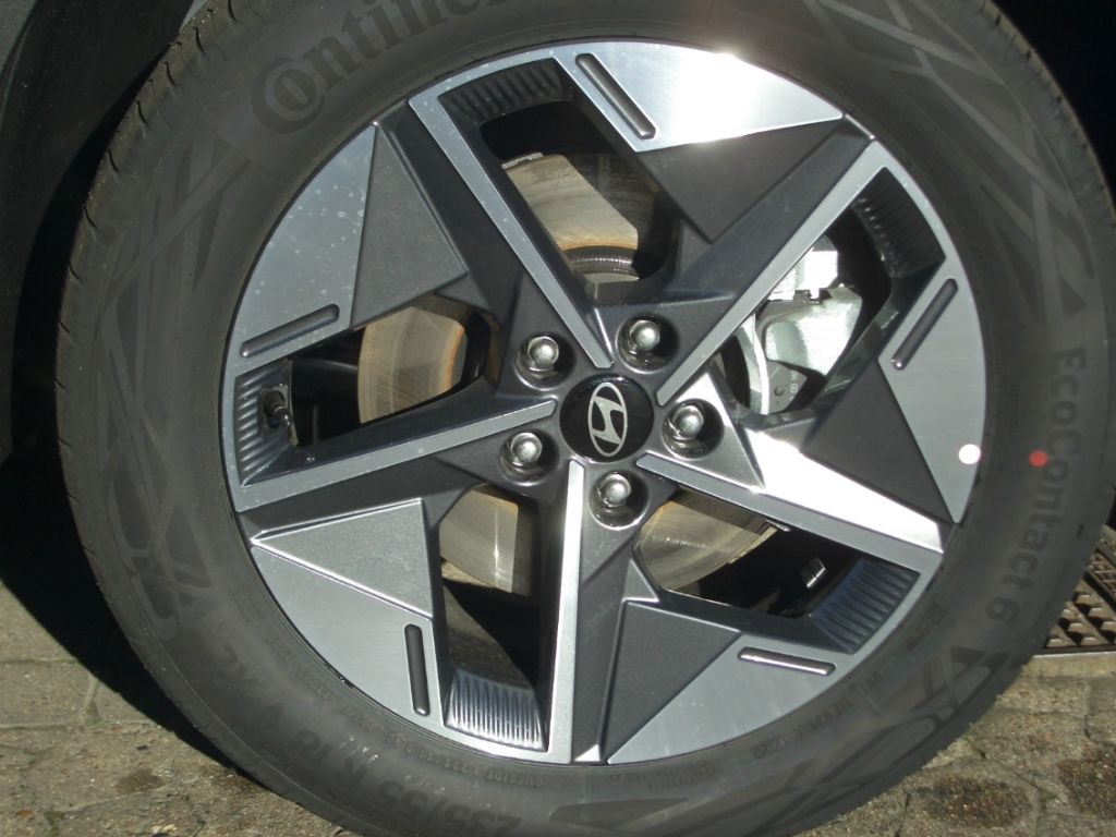 Fahrzeugabbildung Hyundai Tucson Facelift MJ2026 1.6 DCT 2WD Trend