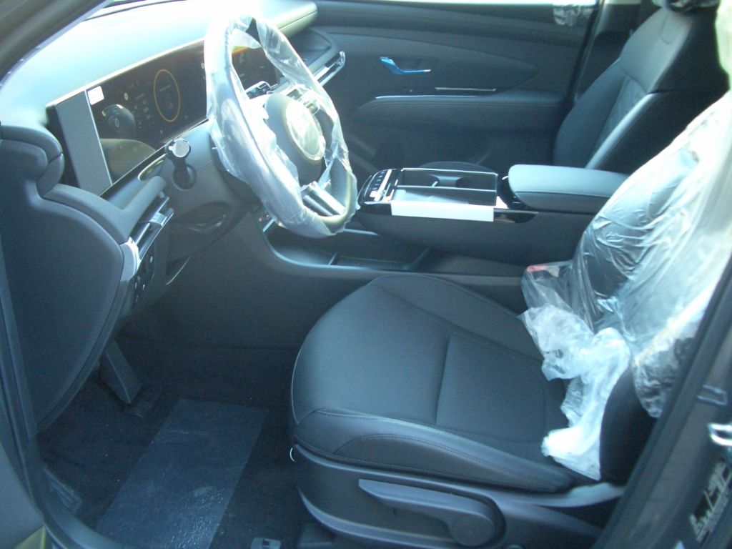 Fahrzeugabbildung Hyundai Tucson Facelift MJ2026 1.6 DCT 2WD Trend