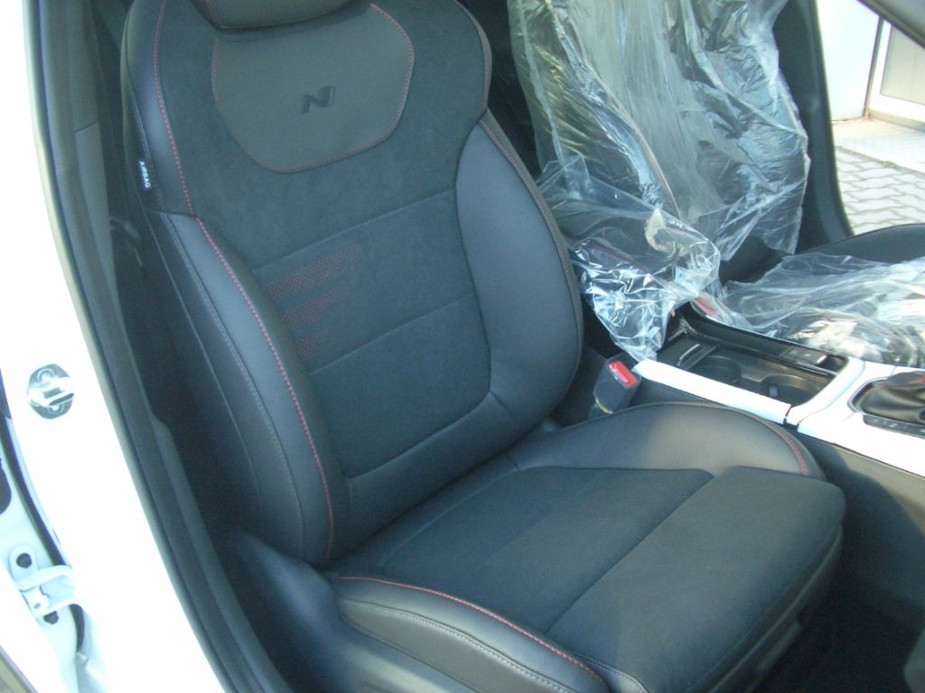 Fahrzeugabbildung Hyundai i30 MJ25 1.5 Turbo DCT N-Line, Sitz-Paket, Panor