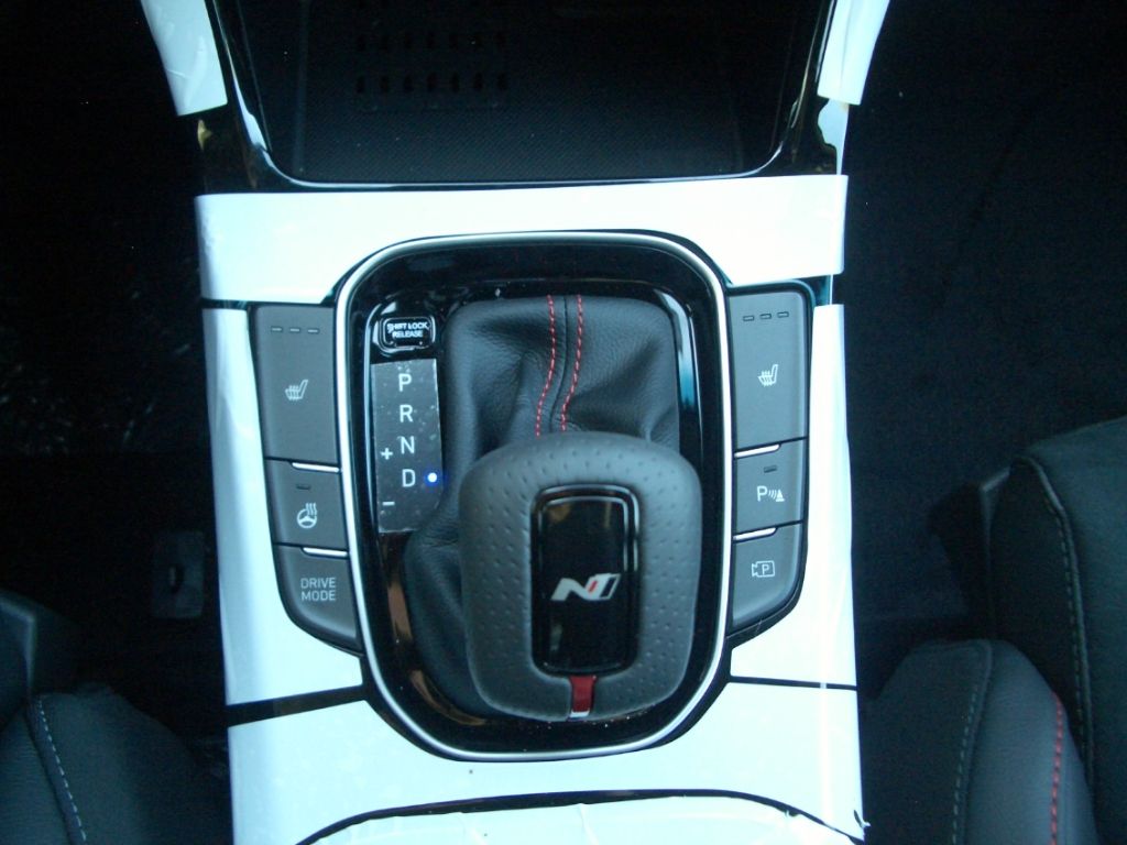 Fahrzeugabbildung Hyundai i30 MJ25 1.5 Turbo DCT N-Line, Sitz-Paket, Panor