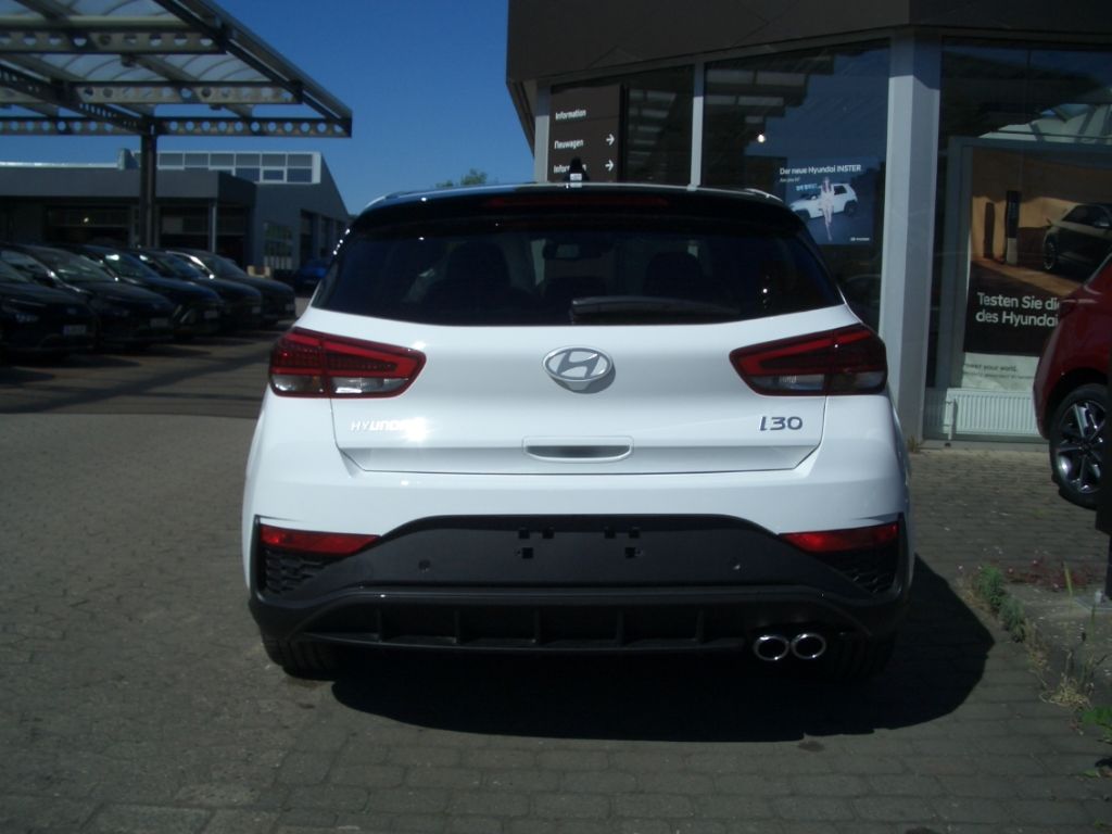 Fahrzeugabbildung Hyundai i30 MJ25 1.5 Turbo DCT N-Line, Sitz-Paket, Panor