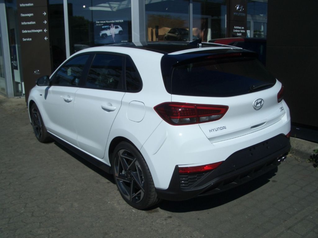 Fahrzeugabbildung Hyundai i30 MJ25 1.5 Turbo DCT N-Line, Sitz-Paket, Panor