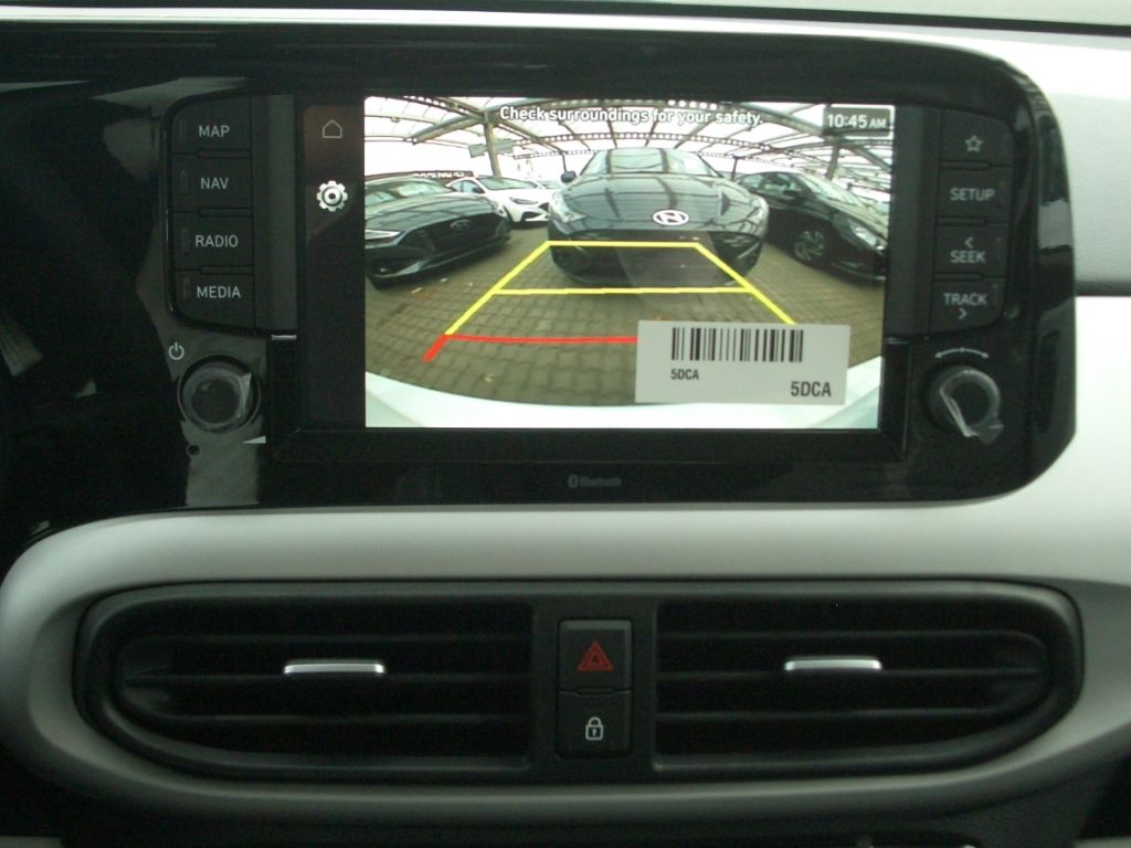 Fahrzeugabbildung Hyundai i10 Facelift 1.2 AT Prime, Navi, helle Polster