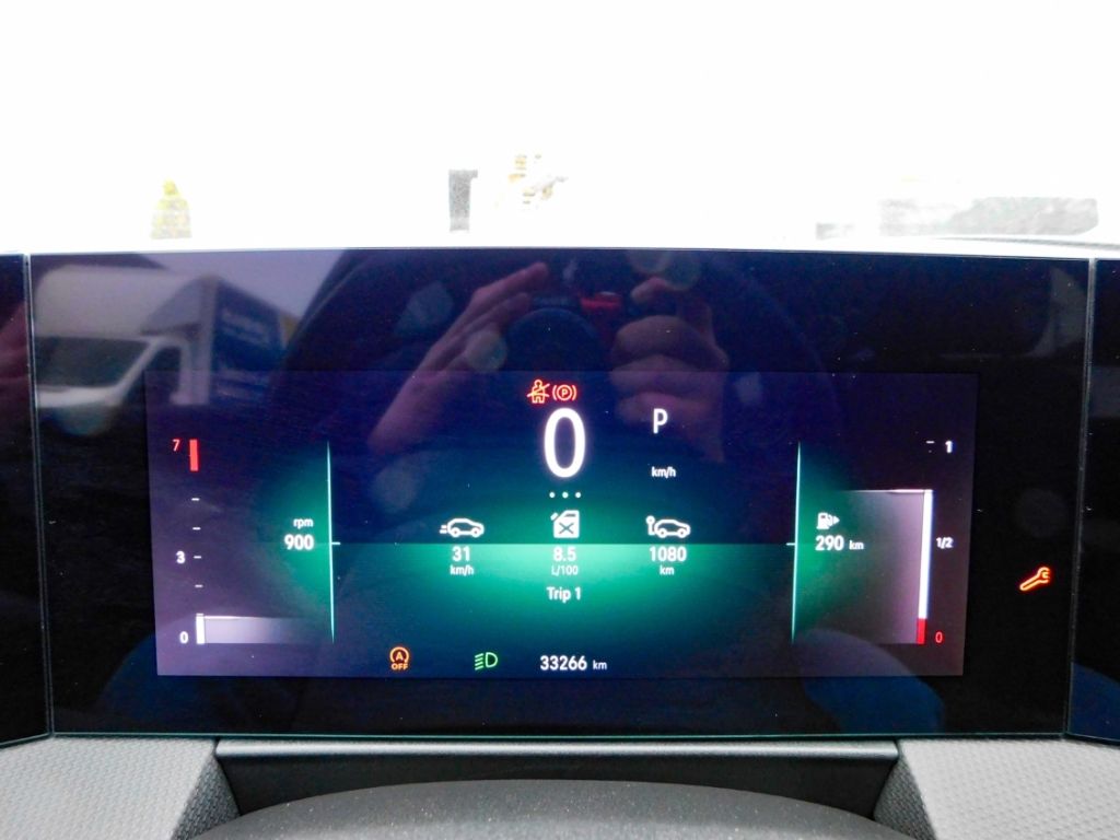 Fahrzeugabbildung Opel Astra L ST Automatik Ultimate Panoramadach Lede