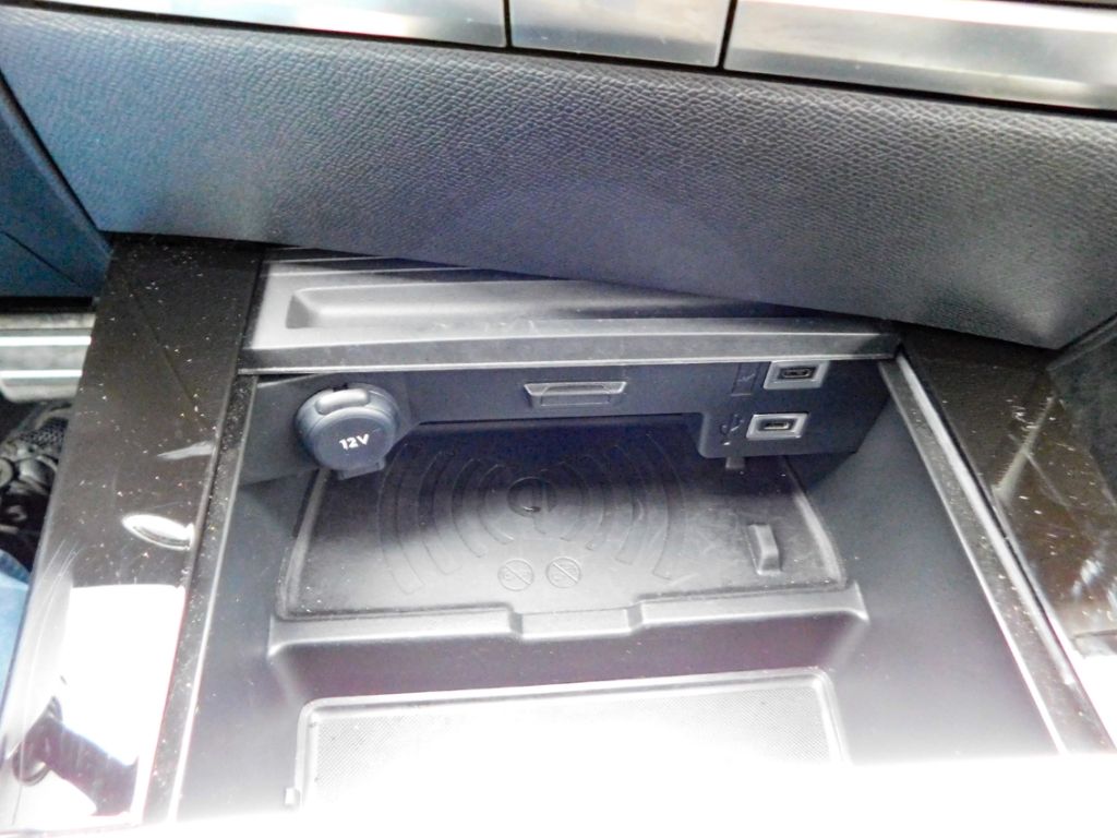 Fahrzeugabbildung Opel Astra L ST Automatik Ultimate Panoramadach Lede