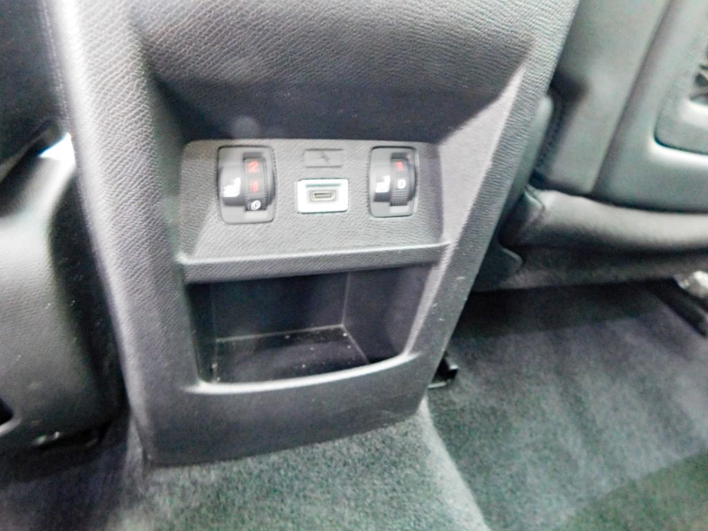 Fahrzeugabbildung Opel Astra L ST Automatik Ultimate Panoramadach Lede