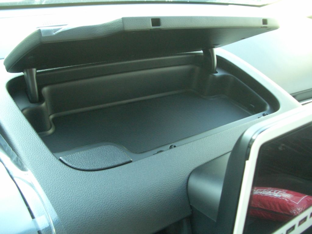 Fahrzeugabbildung Hyundai STARIA 9-Sitzer Hybrid 2WD Trend, Park-, Easy-Pa