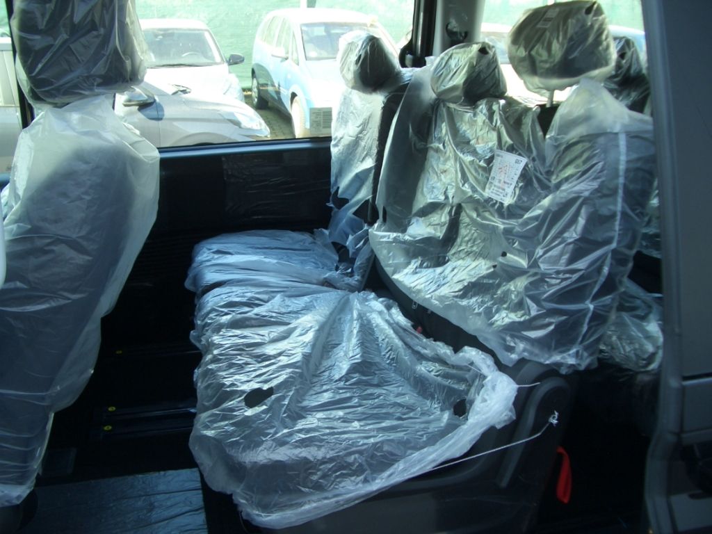 Fahrzeugabbildung Hyundai STARIA 9-Sitzer Hybrid 2WD Trend, Park-, Easy-Pa