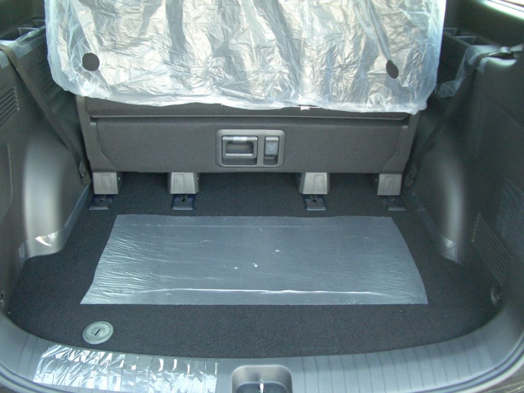 Fahrzeugabbildung Hyundai STARIA 9-Sitzer Hybrid 2WD Trend, Park-, Easy-Pa