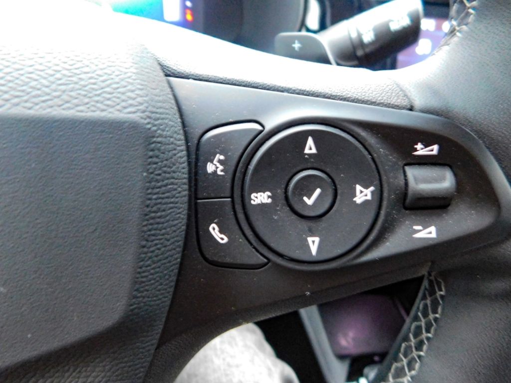 Fahrzeugabbildung Opel Corsa F GS 1,2 GS Multimedia Kamera, Apple Car