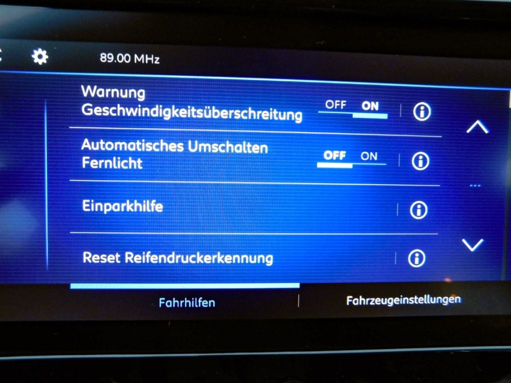 Fahrzeugabbildung Opel Corsa F GS 1,2 GS Multimedia Kamera, Apple Car