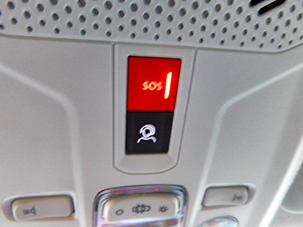 Fahrzeugabbildung Opel Corsa F GS 1,2 GS Multimedia Kamera, Apple Car