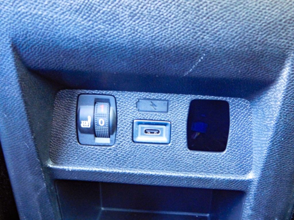 Fahrzeugabbildung Opel Astra L 1,2 Ultimate Automatik Leder Panoramadac