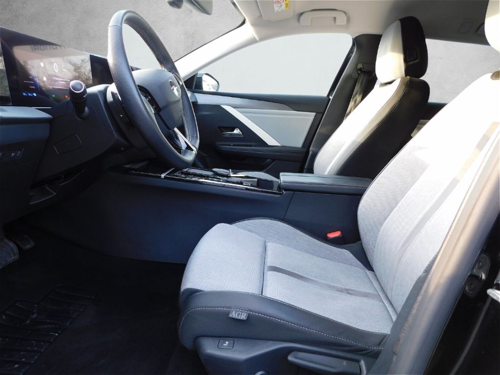 Fahrzeugabbildung Opel Astra L ST GS Plug-in-Hybrid 2xKamera Navi Somme