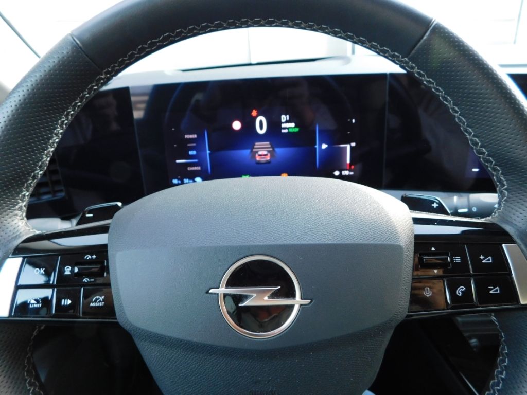 Fahrzeugabbildung Opel Astra L ST GS Plug-in-Hybrid 2xKamera Navi Somme