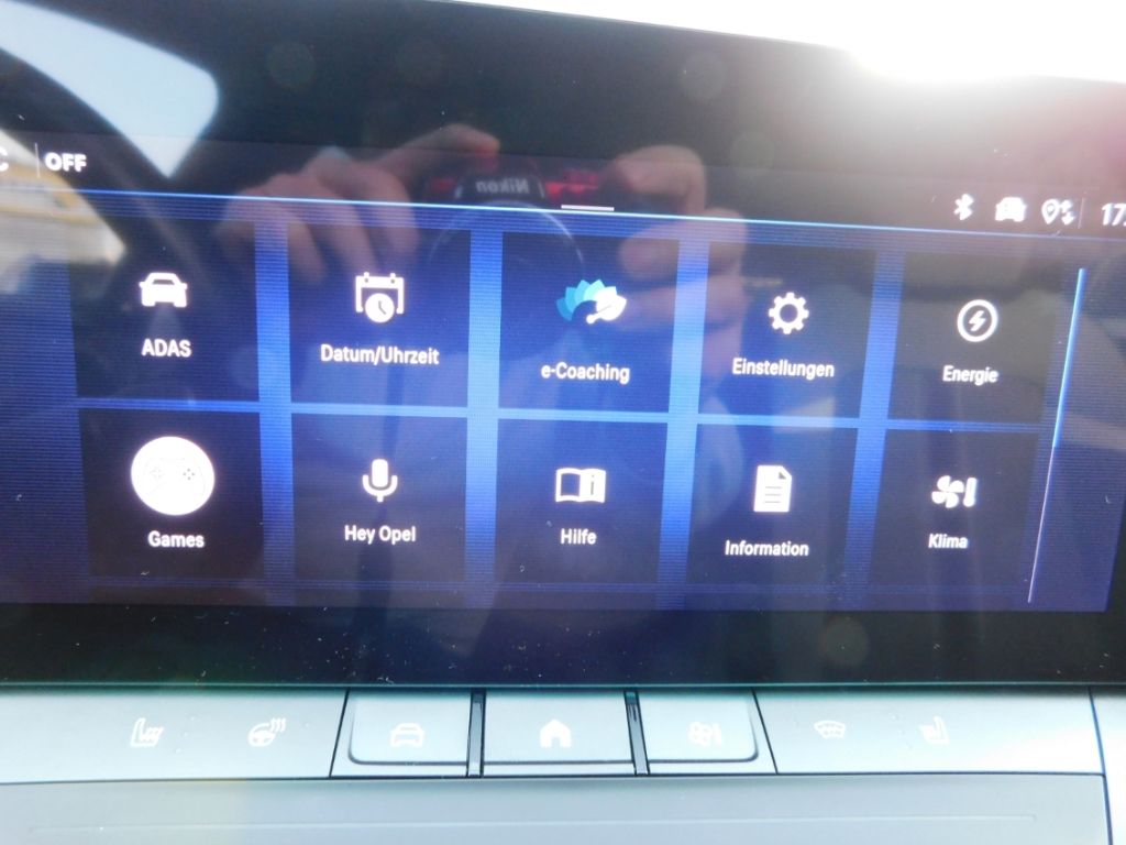 Fahrzeugabbildung Opel Astra L ST GS Plug-in-Hybrid 2xKamera Navi Somme