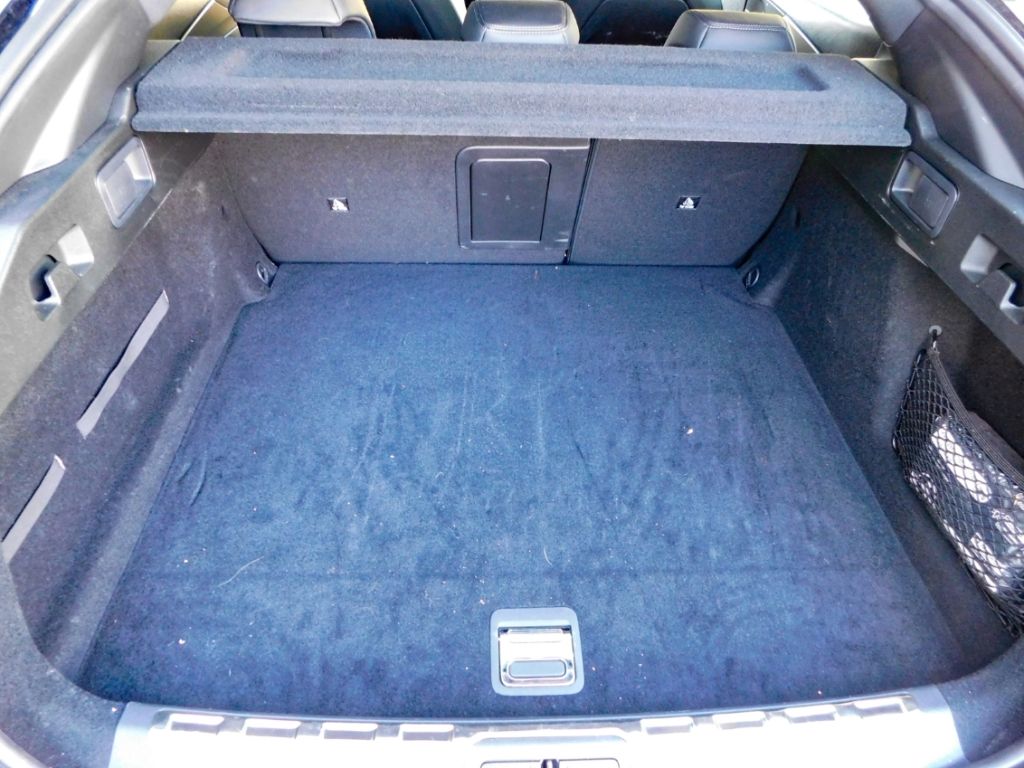 Fahrzeugabbildung Peugeot 408 Plug-in-Hybrid 225 GT Matrix-LED 360 Kamera