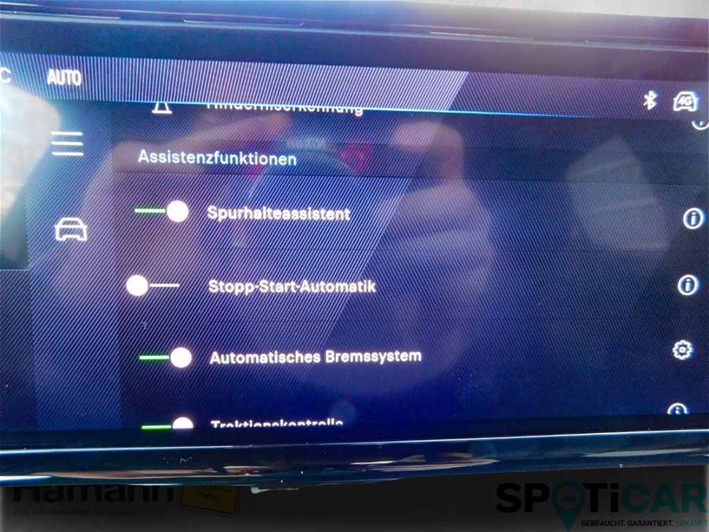 Fahrzeugabbildung Peugeot 2008 Navi 360° Kamera Sitz-Hzg Ganzjahresreifen