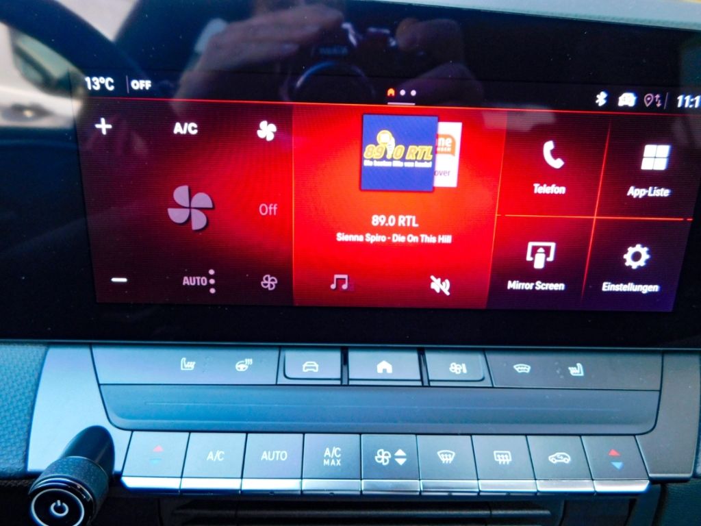 Fahrzeugabbildung Opel Astra L Automatik Ultimate  AHK Panorama Headup