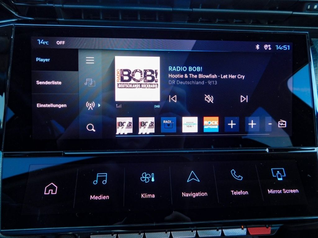 Fahrzeugabbildung Peugeot 308 SW Allure Navi Sitz-Hzg Carplay Ganzjahresre