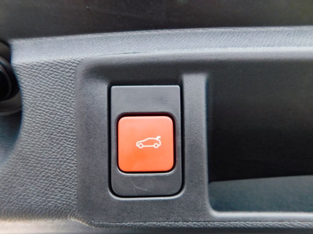 Fahrzeugabbildung Peugeot 308 SW GT Diesel 360° Kamera Automatik Ganzjahre