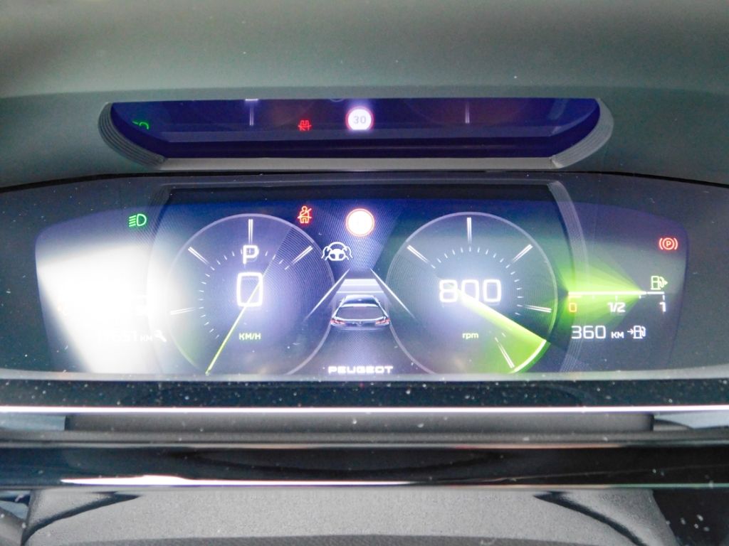 Fahrzeugabbildung Peugeot 308 SW GT Diesel 360° Kamera Automatik Ganzjahre