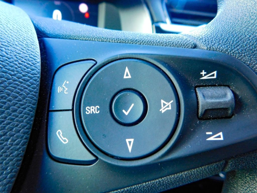 Fahrzeugabbildung Opel Corsa-e Edition Sitz-Hzg Rückfahrkamera