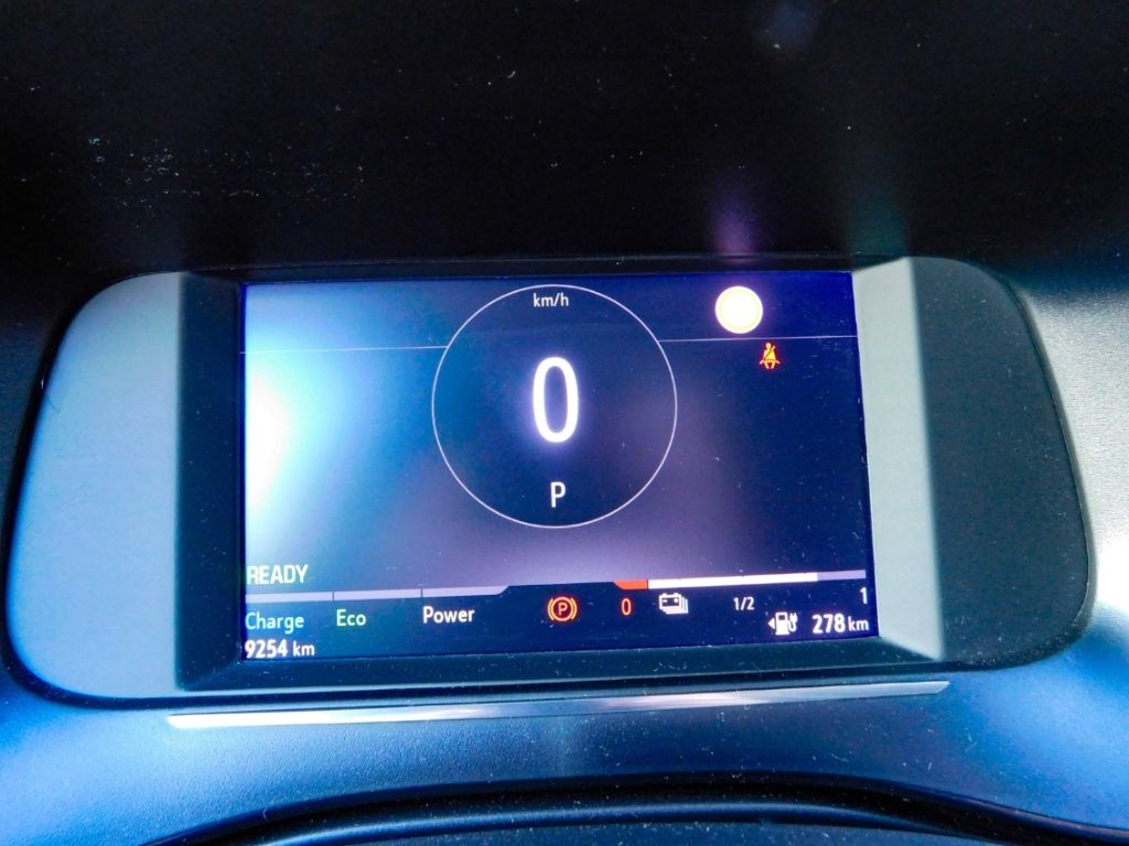 Fahrzeugabbildung Opel Corsa-e Edition Sitz-Hzg Rückfahrkamera