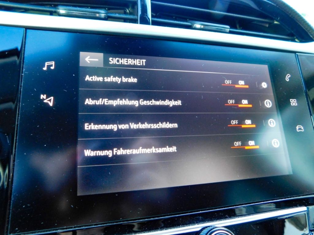 Fahrzeugabbildung Opel Corsa-e Edition Sitz-Hzg Rückfahrkamera